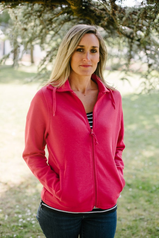 veste sweat zippée rose pour femme